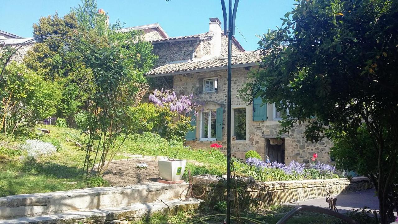 Hotel Domaine De La Fee-Licite Jullié Zewnętrze zdjęcie