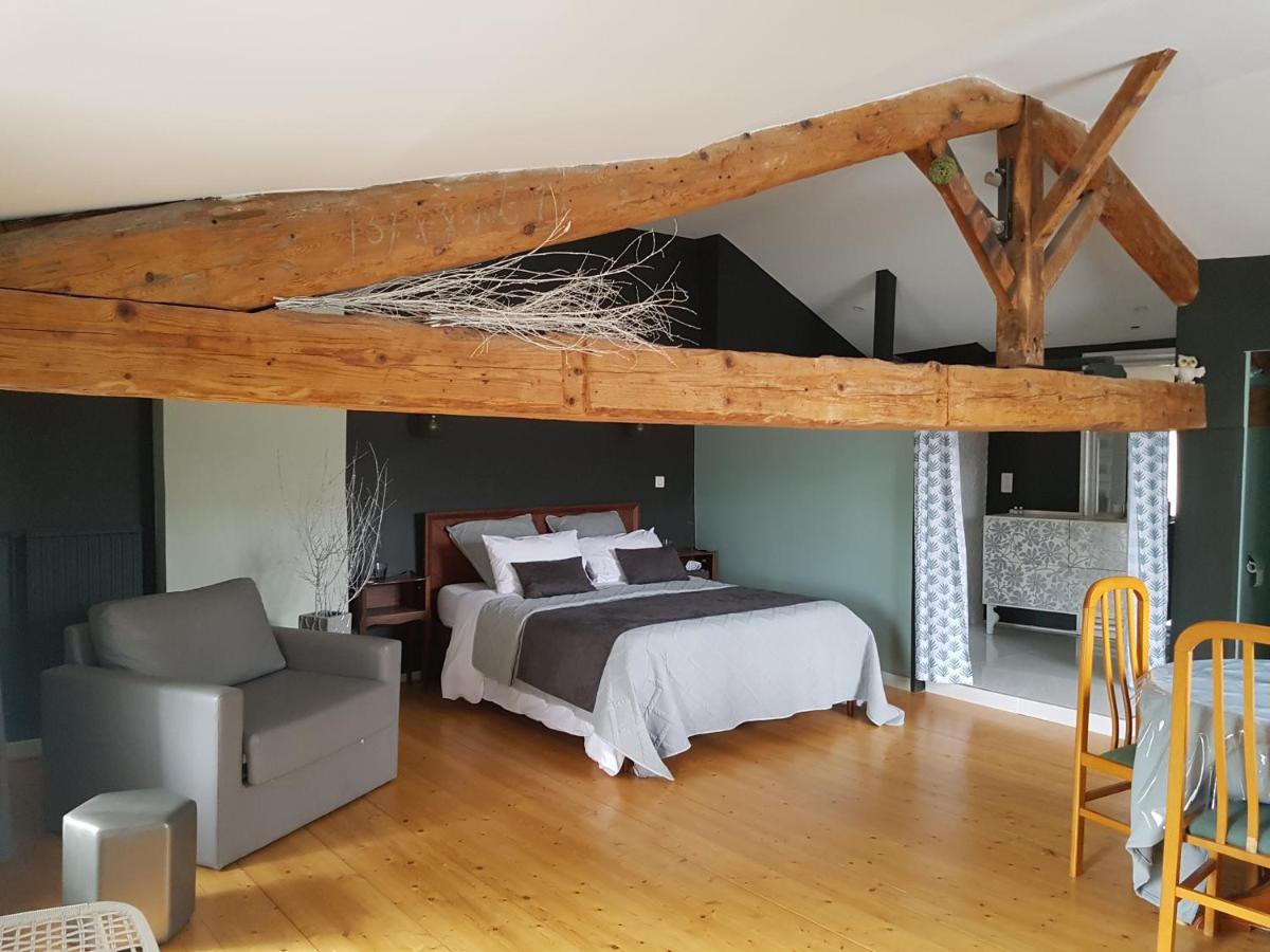Hotel Domaine De La Fee-Licite Jullié Zewnętrze zdjęcie
