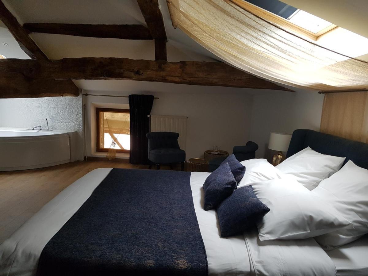 Hotel Domaine De La Fee-Licite Jullié Zewnętrze zdjęcie