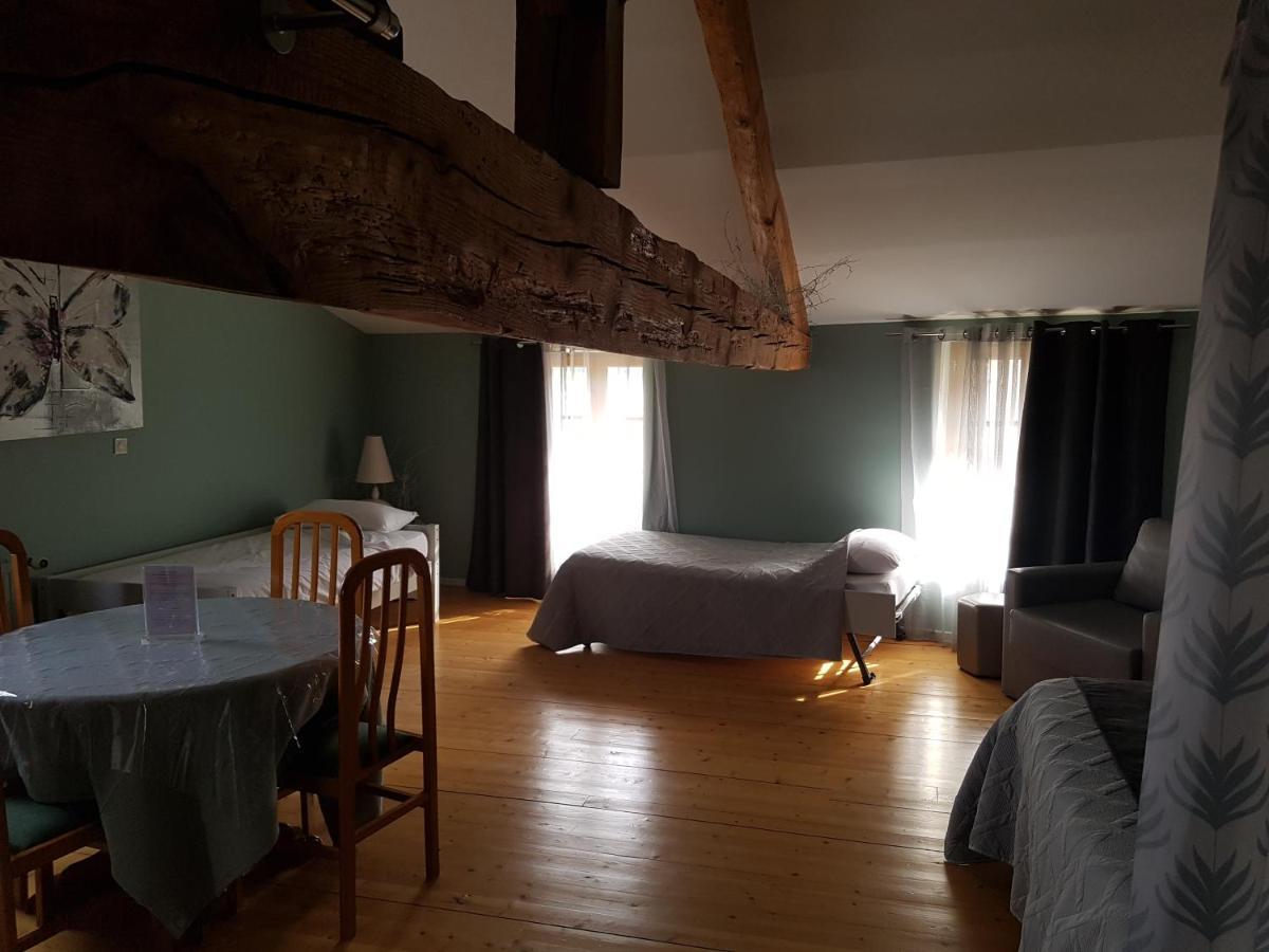 Hotel Domaine De La Fee-Licite Jullié Zewnętrze zdjęcie