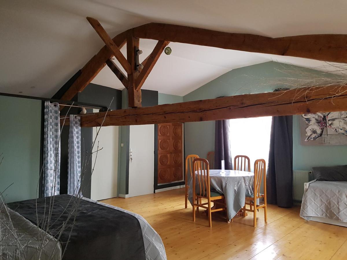 Hotel Domaine De La Fee-Licite Jullié Zewnętrze zdjęcie
