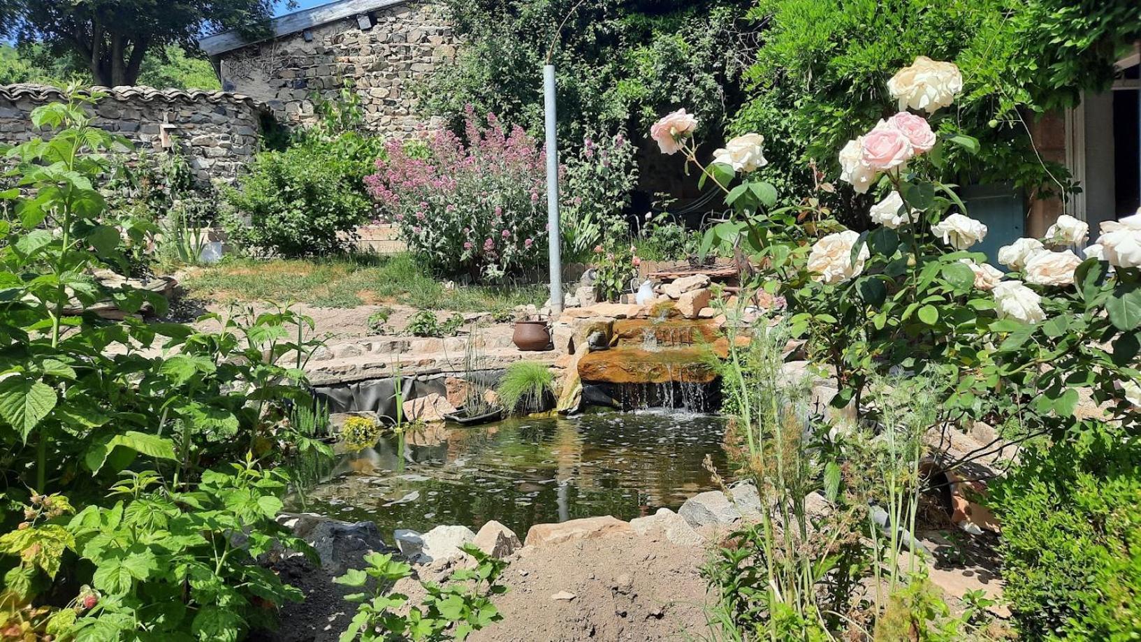 Hotel Domaine De La Fee-Licite Jullié Zewnętrze zdjęcie